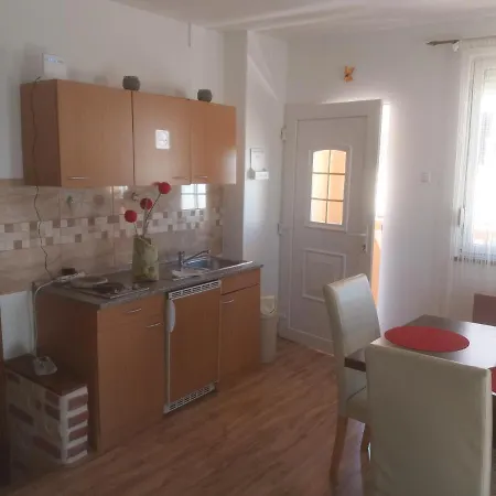 With A Parking Space - 15711 Apartman *
