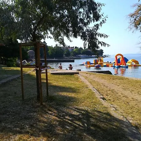 With A Parking Space - 15711 *