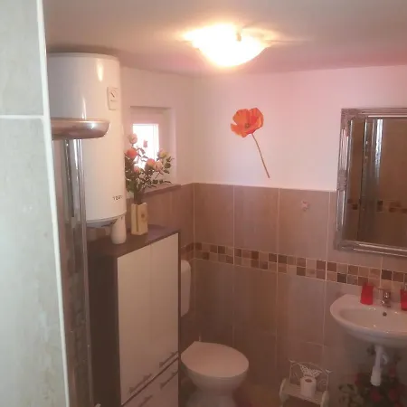 شقة With A Parking Space - 15711 *